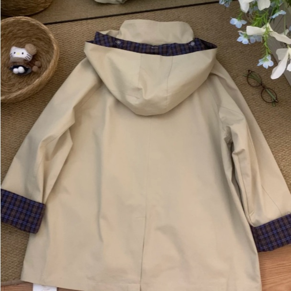 Stylish Kids' Tan Raincoat with Plaid Accents - Picture 2 of 2